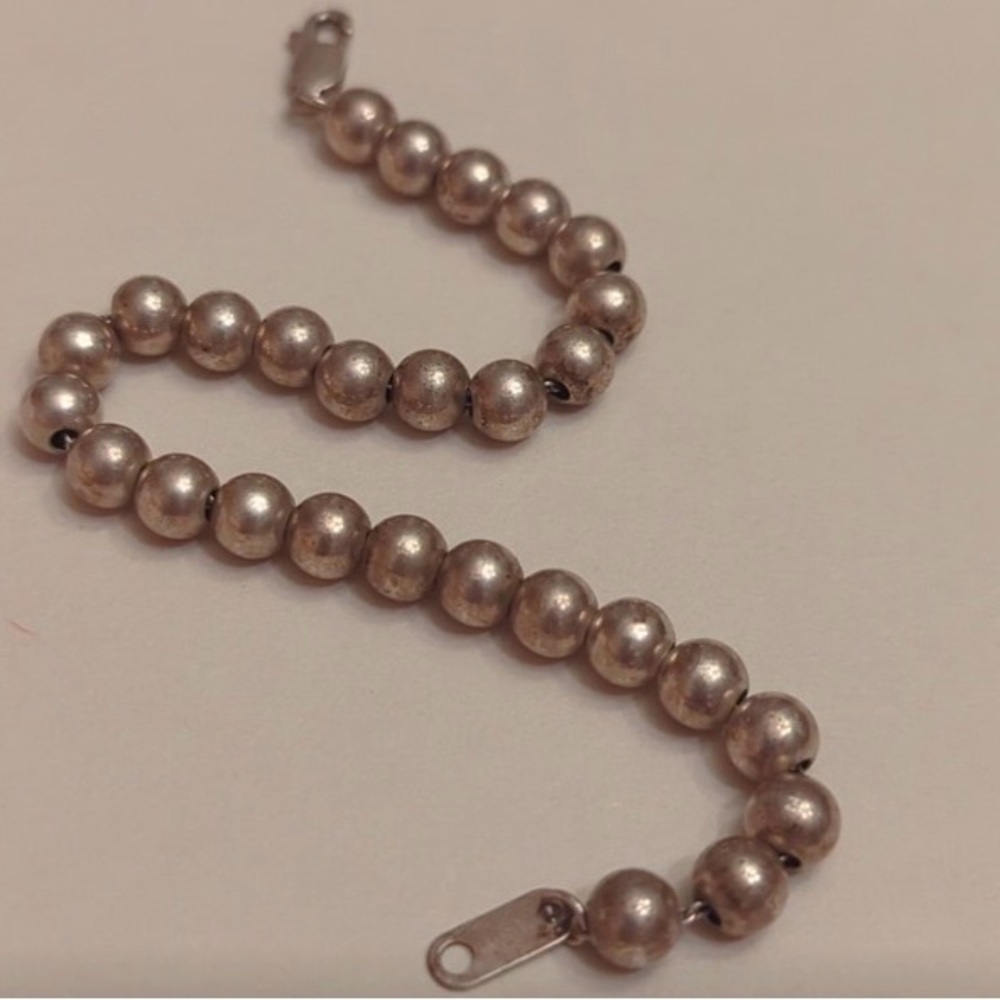 Gorgeous Vintage Sterling Silver Beaded Bracelet - Picture 4 of 6